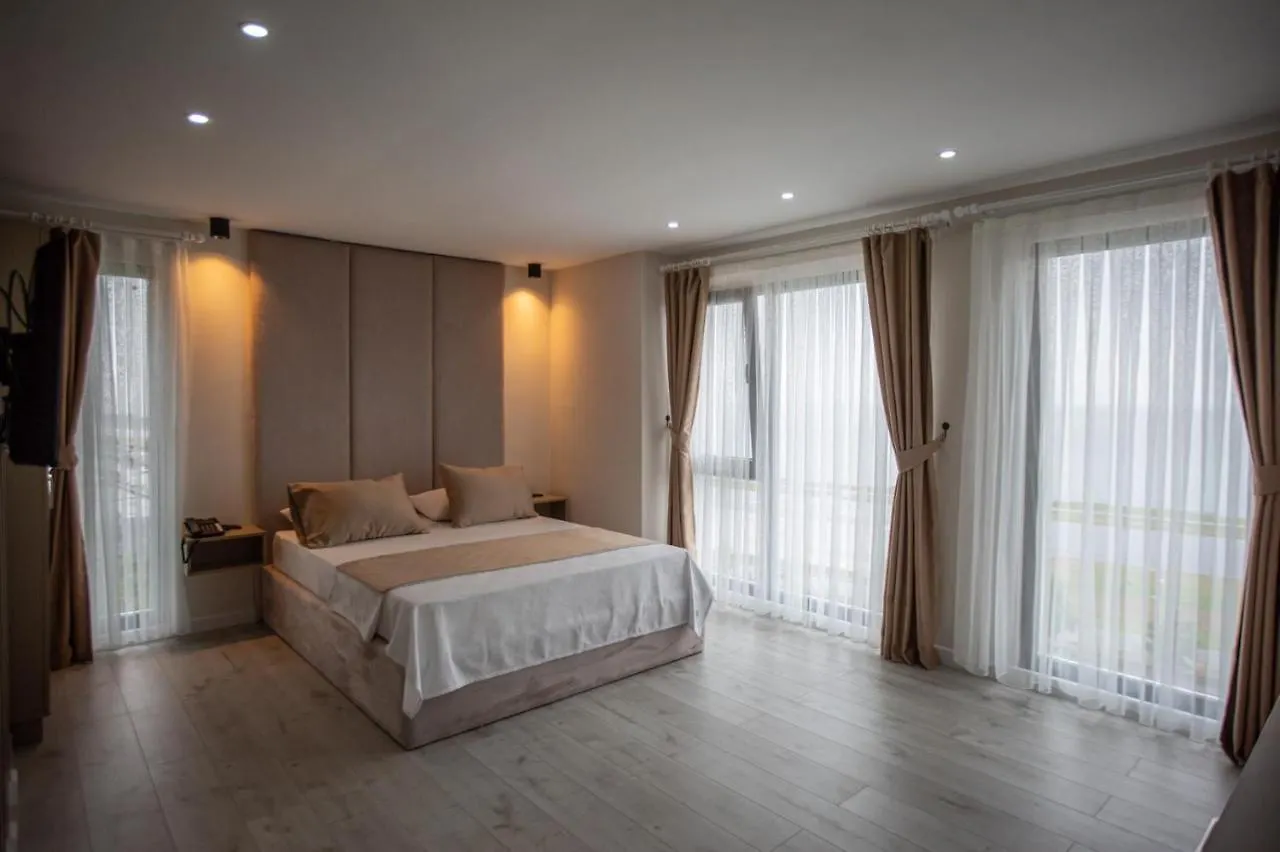 The Deck Otel Trabzon